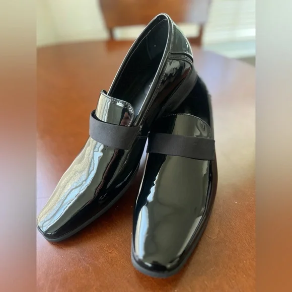 NIB Men’s Size 12 Calvin Klein Sleek Black Slip-On Loafers with Patent Finish - Picture 7 of 11